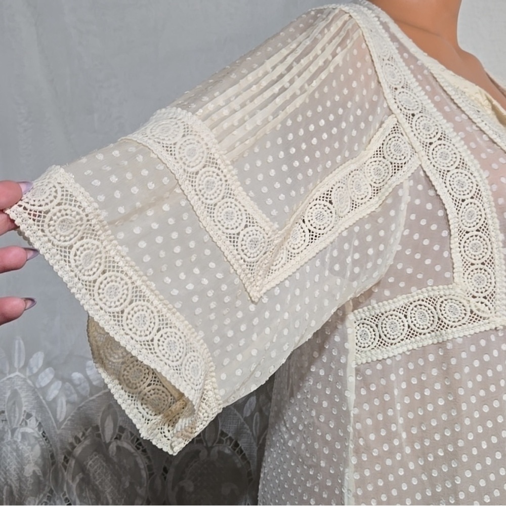 Meadow Rue 100% silk top - Picture 4 of 7